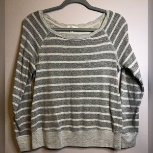 EUC - Junior’s Long Sleeve Top